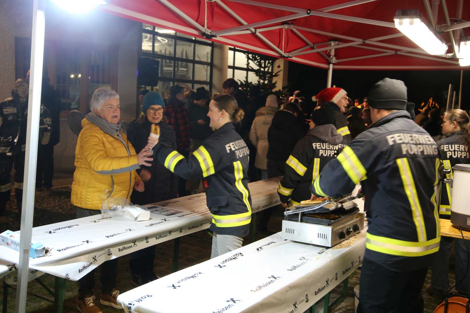 2025 12 06 Punschstand (04)